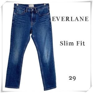 EVERLANE Slim Fit Jeans in Medium Washed